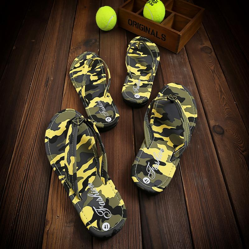 Arrival Summer Outdoor Beach Slippers Flat Bottom Man Women Non-slip Couples Flip-flops Camouflage Pattern, Black
Arrival Summer Outdoor Beach Slippers Flat Bottom Man Women Non-slip Couples Flip-flops Camouflage Pattern, Black