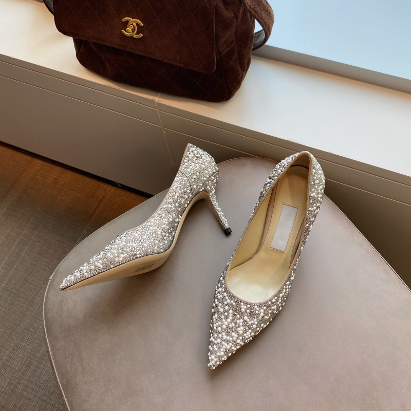 Romy 85mm Bridal shoes pointed toes Crystal-embellished studded stiletto Heels pumps Rhinestone beaded pearl heeled women Luxury Designers dress shoe for party, Gift(not sold separately)
Romy 85mm Bridal shoes pointed toes Crystal-embellished studded stiletto Heels pumps Rhinestone beaded pearl heeled women Luxury Designers dress shoe for party, Gift(not sold separately)