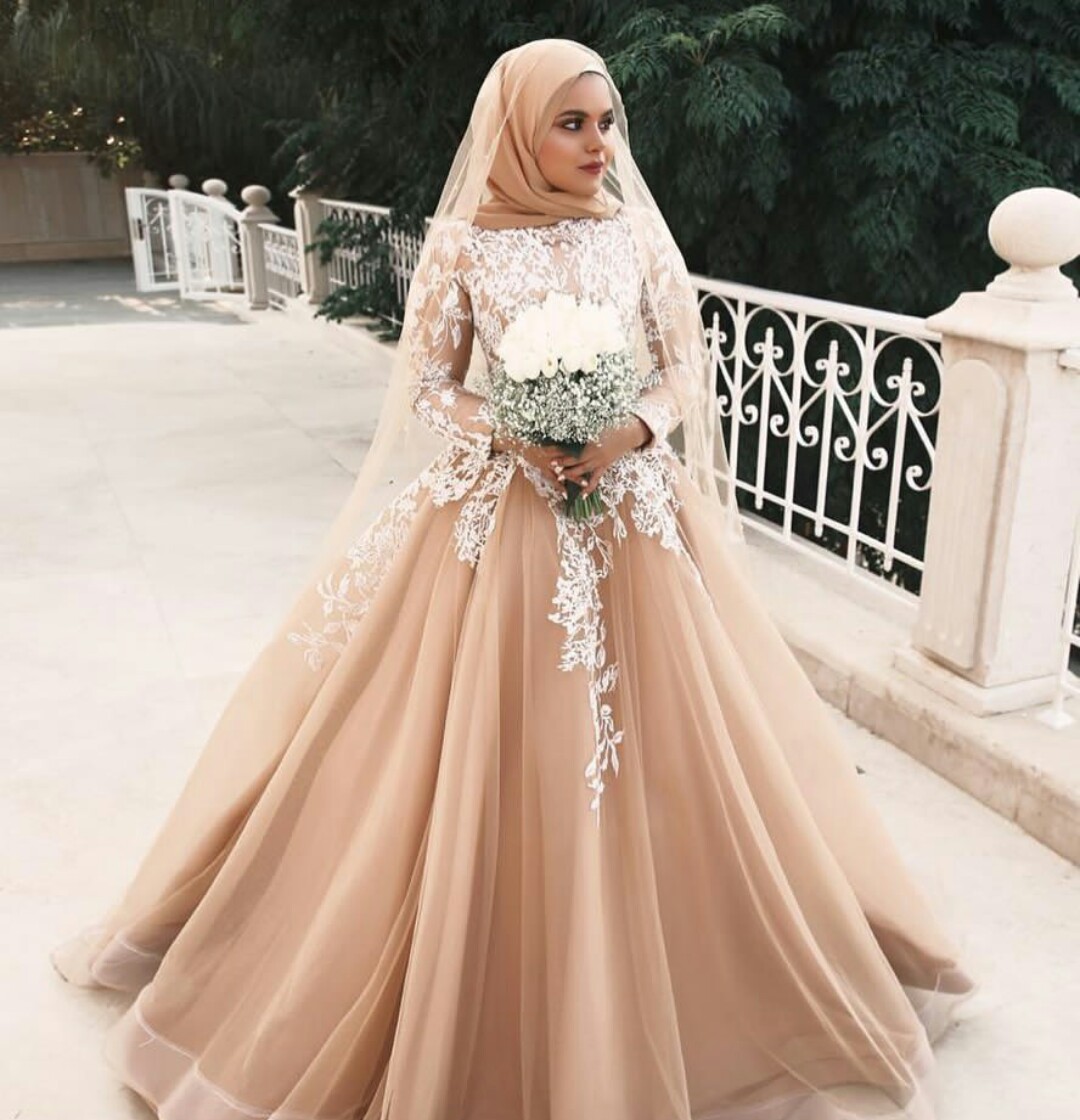 Muslim A Line Wedding Dress High Neck Long Sleeve Lace Appliques Bride Dresses Bridal Gowns robes de mariée