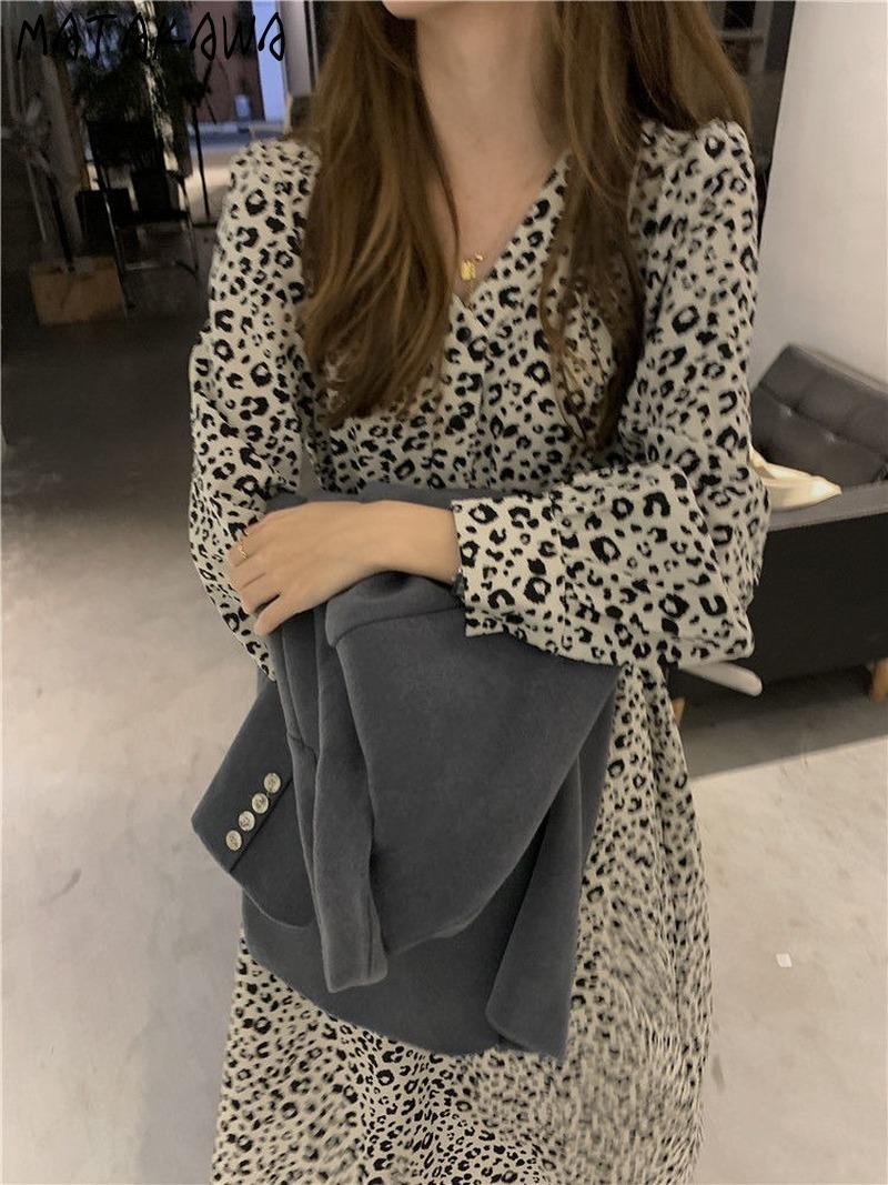 MATAKAWA Hepburn style puff sleeve dress French slim waist femme robe leopard print floral bottoming temperament vestido 210513