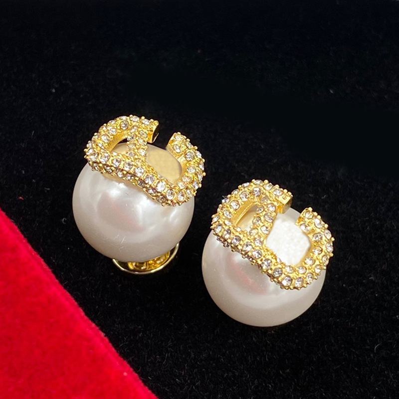 Designer Pearl Gold Earrings For Women Hoop Earring Luxurys Designers Letter Love Diamond Earrings For Gift Wedding D2203042Z
Designer Pearl Gold Earrings For Women Hoop Earring Luxurys Designers Letter Love Diamond Earrings For Gift Wedding D2203042Z