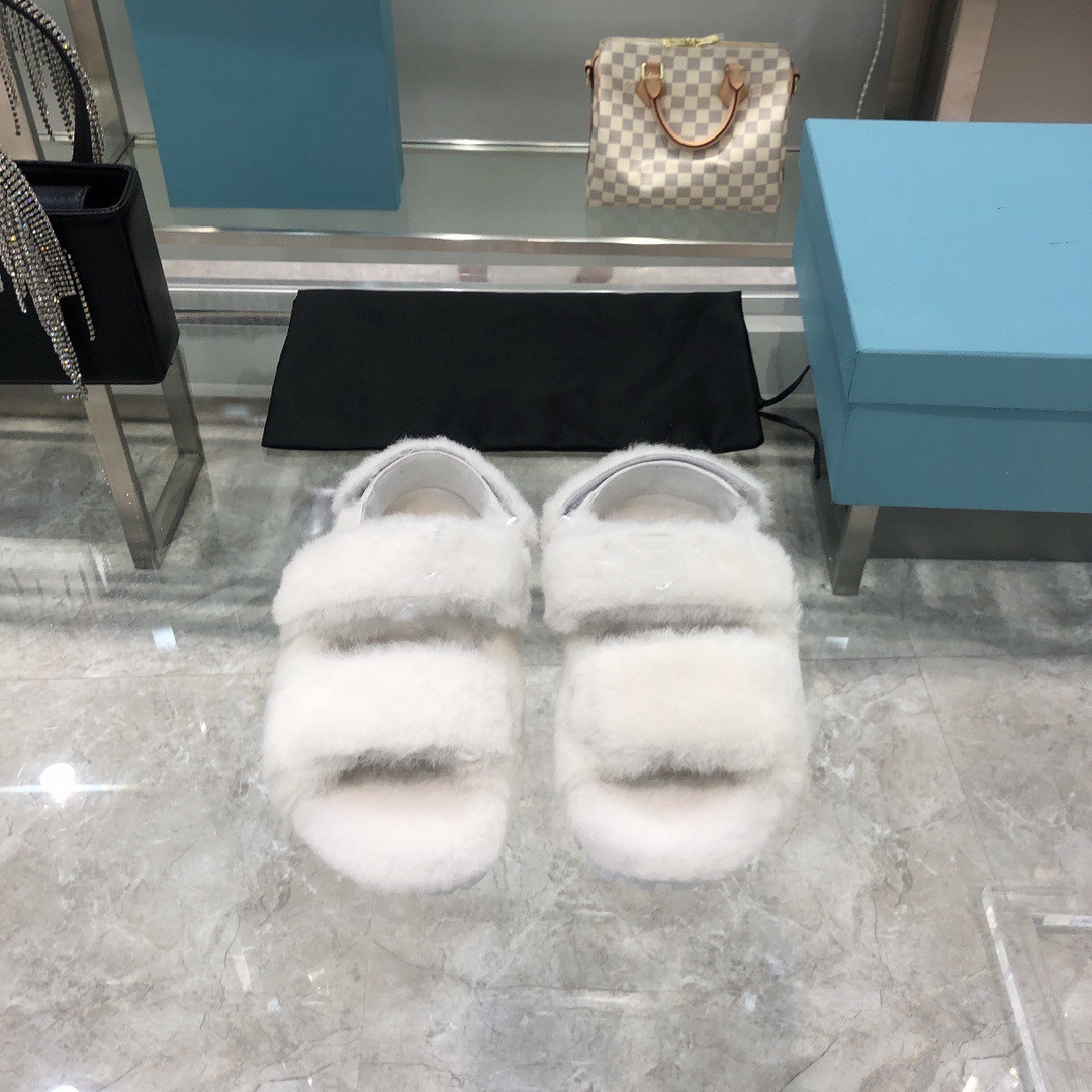 2021 sandals puffer australian france us womens designer slipper furry fluff yeah slides pantoufles fur luxury size 35-40, Black
2021 sandals puffer australian france us womens designer slipper furry fluff yeah slides pantoufles fur luxury size 35-40, Black