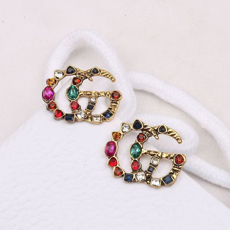 23ss 20color Mixed 18K Gold Plated Letter Stud 925 Silver Famous Designer Stainless Steel Long Earring Women Crystal Rhinestone Pearl Wedding Party Fashion Jewelry
23ss 20color Mixed 18K Gold Plated Letter Stud 925 Silver Famous Designer Stainless Steel Long Earring Women Crystal Rhinestone Pearl Wedding Party Fashion Jewelry