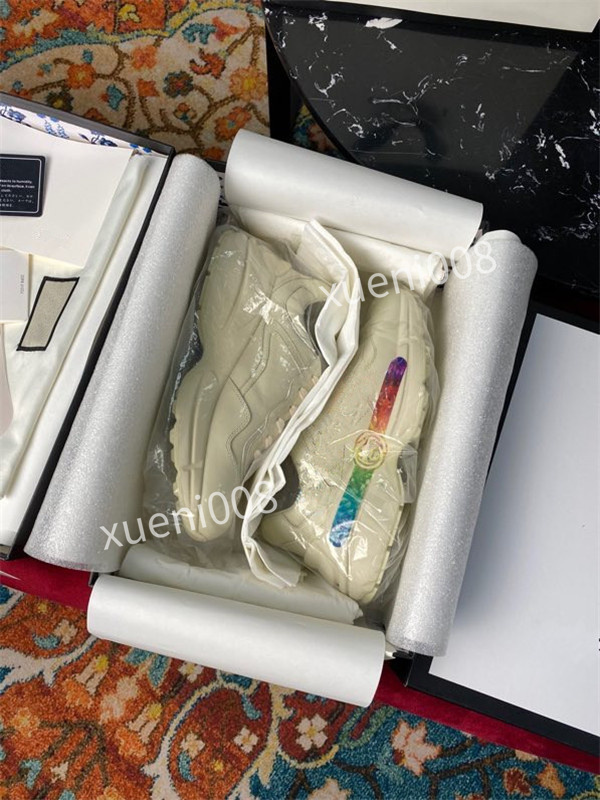 2021 Designers Camouflage Sneakers Men 35-45 Women Rivet Shoes Studded Flats Casual Shoe Mesh Camo Suede Leather Trainers Rockrunner Chaussures jg201001, Choose the color
2021 Designers Camouflage Sneakers Men 35-45 Women Rivet Shoes Studded Flats Casual Shoe Mesh Camo Suede Leather Trainers Rockrunner Chaussures jg201001, Choose the color
