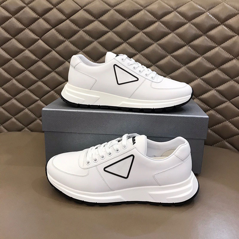 High quality sneakers casual shoes, real leather shell , striped shoes fashion triangle pattern for men, Customize
High quality sneakers casual shoes, real leather shell , striped shoes fashion triangle pattern for men, Customize