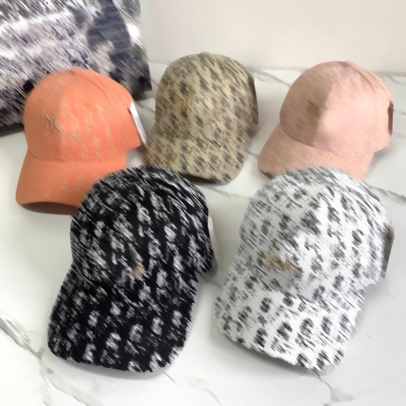 22SS 5color D Brand Designer Summer Casquette Baseball Caps Embroidery Men Women Peaked Cap Cotton Sunshade High Quality Hip Hop Classic Outdoor Sports Snapback, Orange
22SS 5color D Brand Designer Summer Casquette Baseball Caps Embroidery Men Women Peaked Cap Cotton Sunshade High Quality Hip Hop Classic Outdoor Sports Snapback, Orange
