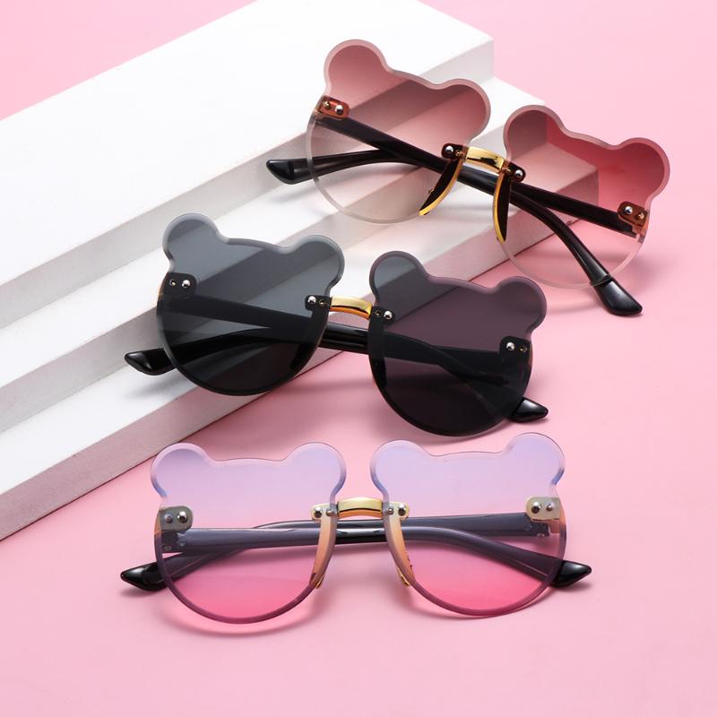 Sunglasses Children's Rimless Baby Glasses Trendy Girls Boys Cute Cartoon Bear Sun Beach Party Eyewear UV400, White;black
Sunglasses Children's Rimless Baby Glasses Trendy Girls Boys Cute Cartoon Bear Sun Beach Party Eyewear UV400, White;black