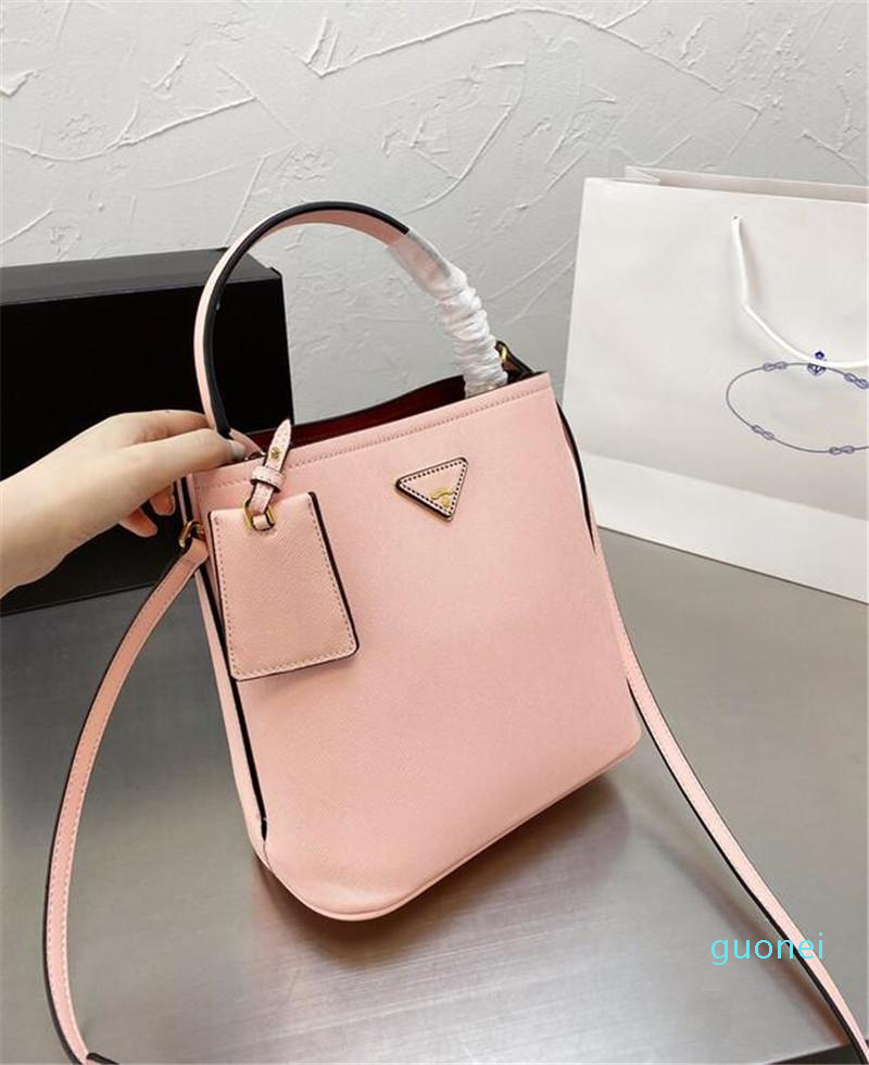 Ladies Evening Bags wallet female cute Handbags women men Fashion Handbag High quality Leather Totes unisex Cross Body woman Shoulder 2021
Ladies Evening Bags wallet female cute Handbags women men Fashion Handbag High quality Leather Totes unisex Cross Body woman Shoulder 2021