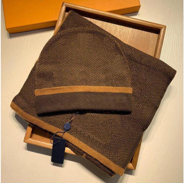 2021 New Designer Scarf Hat Set Mens Womens Winter Warm Beanie and Scarves Sets High Quality 5 Colors Optional Exquisite Gift
2021 New Designer Scarf Hat Set Mens Womens Winter Warm Beanie and Scarves Sets High Quality 5 Colors Optional Exquisite Gift