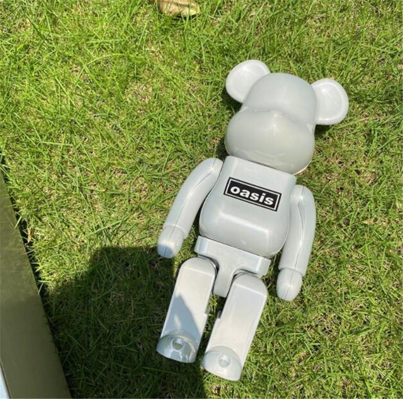 HOT 400% 28CM Bearbrick The ABS The famous Oasis band Fashion bear Chiaki figures Toy For Collectors Be@rbrick Art Work model decoration toy
HOT 400% 28CM Bearbrick The ABS The famous Oasis band Fashion bear Chiaki figures Toy For Collectors Be@rbrick Art Work model decoration toy