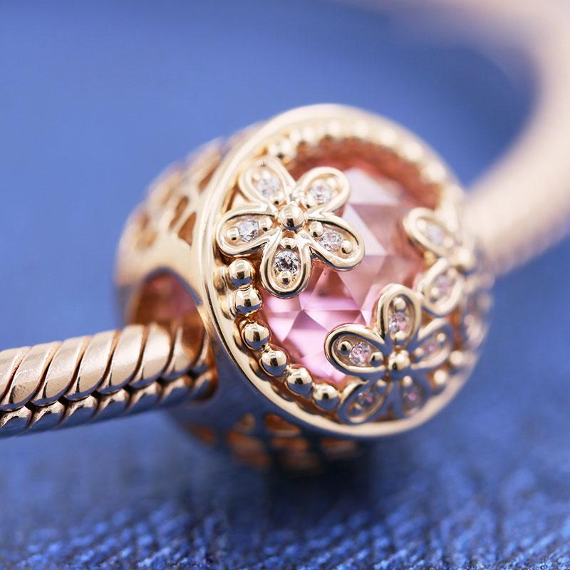 Factory wholesale Rose Gold Metal Plated Sparkling Silver Pink Daisy Flower Charm Bead For European Jewelry Charm Bracelets
Factory wholesale Rose Gold Metal Plated Sparkling Silver Pink Daisy Flower Charm Bead For European Jewelry Charm Bracelets