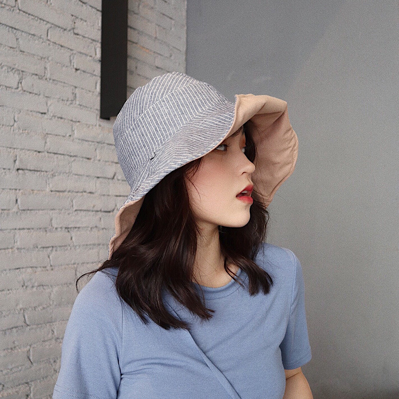 Striped double-sided fisherman's hat with big eaves female summer foldable sunscreen hat Korean leisure basin hat, Navy
Striped double-sided fisherman's hat with big eaves female summer foldable sunscreen hat Korean leisure basin hat, Navy