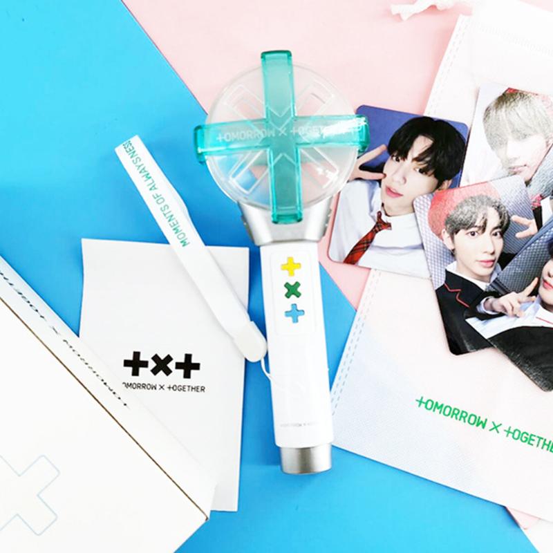 Flashlights Torches Kpop Merch TXT Fanlight Tomorrow X Together Group Lightstick Light Stick Vocal Concert Performance Glow Fluorescent Gift
Flashlights Torches Kpop Merch TXT Fanlight Tomorrow X Together Group Lightstick Light Stick Vocal Concert Performance Glow Fluorescent Gift