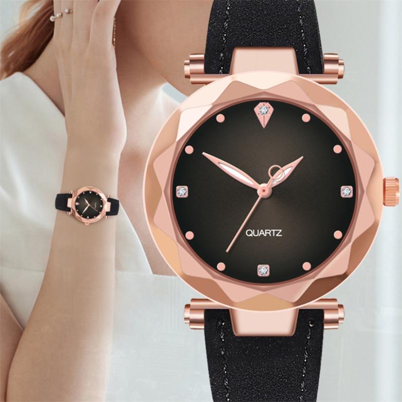 Wristwatches 2021 Fashion Women Watches Minimalism Starry Sky Magnet Buckle Casual Female Ladies Wristwatch Acero Inoxidable#FN8, Slivery;brown
Wristwatches 2021 Fashion Women Watches Minimalism Starry Sky Magnet Buckle Casual Female Ladies Wristwatch Acero Inoxidable#FN8, Slivery;brown