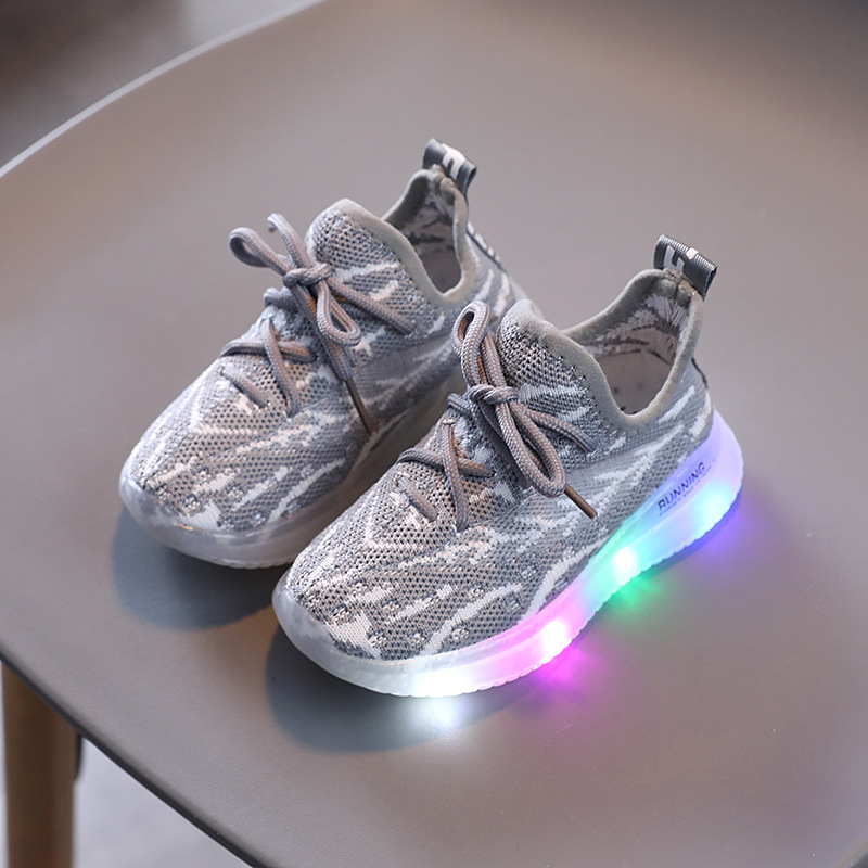 Size 21-30 Children Lighted Casual Shoes Boys Girls Glowing Sneakers With LED Ligts Kids Luminous Breathable Mesh Toddler Shoe, Black
Size 21-30 Children Lighted Casual Shoes Boys Girls Glowing Sneakers With LED Ligts Kids Luminous Breathable Mesh Toddler Shoe, Black