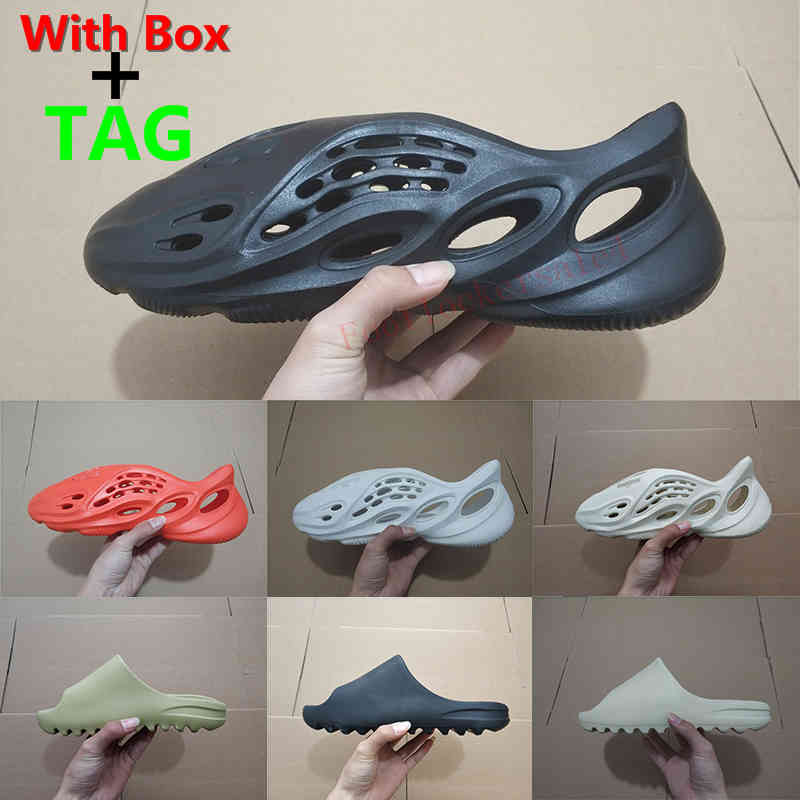Women Foam Runner Fashion Designers Flat Slides Flip Flops Men Slippers Black White Sandals Resin Soft Beach Outdoor Slipper Loafer
Women Foam Runner Fashion Designers Flat Slides Flip Flops Men Slippers Black White Sandals Resin Soft Beach Outdoor Slipper Loafer