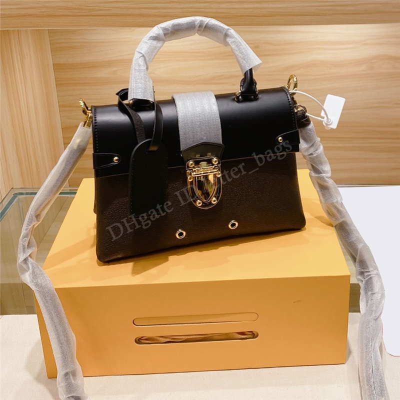 Lady Clutch Shoulder Crossbody Bag Satchel 24K Hardware Totes Shell Wallets Handbags Tote Wallet Purses Backapck Women Luxurys Designers Bags 2021 Handbag Purse, Color z not sold separately
Lady Clutch Shoulder Crossbody Bag Satchel 24K Hardware Totes Shell Wallets Handbags Tote Wallet Purses Backapck Women Luxurys Designers Bags 2021 Handbag Purse, Color z not sold separately