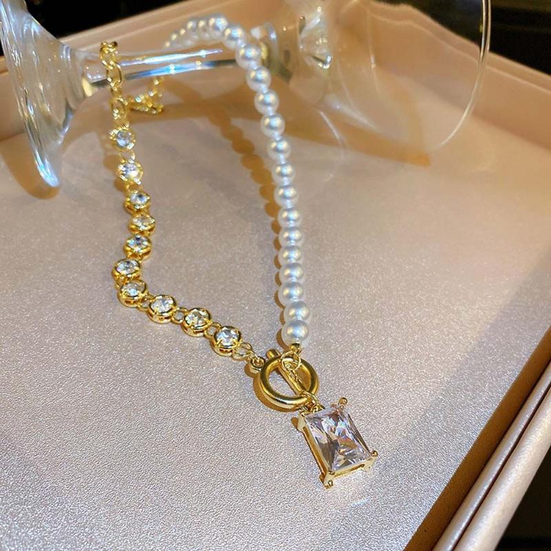 Chokers Chains Fashion Jewelry Pearl Bead Rhinestone Multilayer Asymmetric Choker Korean Style Necklaces Women
Chokers Chains Fashion Jewelry Pearl Bead Rhinestone Multilayer Asymmetric Choker Korean Style Necklaces Women