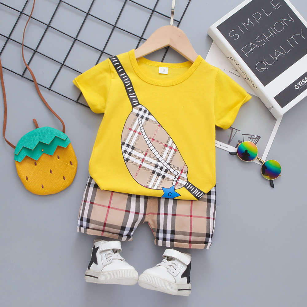 Children's clothing boys summer suit 2021 new handsome boys' short sleeve shorts two piece set, White
Children's clothing boys summer suit 2021 new handsome boys' short sleeve shorts two piece set, White