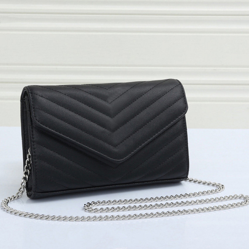 Luxury Designer Classic Wallets Shoulder Bag With Six Colors Handbag Ladies Cross Body Fashion Messenger Clutch #517, Red;black
Luxury Designer Classic Wallets Shoulder Bag With Six Colors Handbag Ladies Cross Body Fashion Messenger Clutch #517, Red;black
