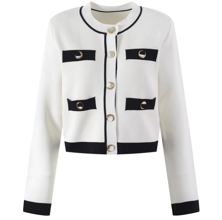 1111 2022 Runway Autumn Brand SAme Style Sweater Long Sleeve Black White Crew Neck Cardigan Fashion Clothes High Quality Womens Yl
1111 2022 Runway Autumn Brand SAme Style Sweater Long Sleeve Black White Crew Neck Cardigan Fashion Clothes High Quality Womens Yl