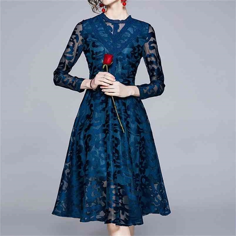 Women Summer Dress Clothes fashionable style sexy slim thin waist lace hollow out splicing big pendulum dress 210603, Picture color
Women Summer Dress Clothes fashionable style sexy slim thin waist lace hollow out splicing big pendulum dress 210603, Picture color