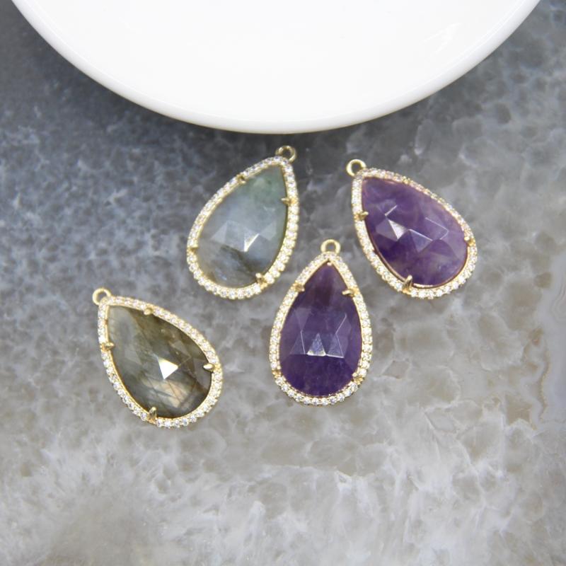 Charms 5Pcs/lot,Faceted Teardrop Labradorite Amethysts Charms,Zirconia Pave Purple Quartz Gems Drops Necklace Pendants Jewelry Making, Bronze;silver
Charms 5Pcs/lot,Faceted Teardrop Labradorite Amethysts Charms,Zirconia Pave Purple Quartz Gems Drops Necklace Pendants Jewelry Making, Bronze;silver