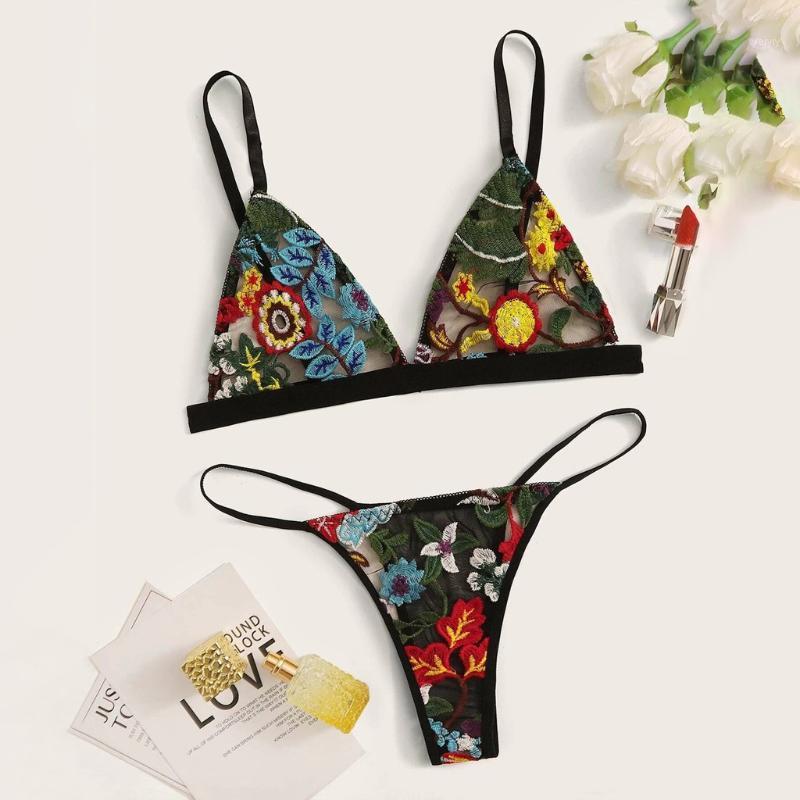 Bras Sets Sexy Lingerie Lace Embroidery G-string Thong Temptation Underwear Sleepwear Women Brief Black Summer Sheer Bralette
Bras Sets Sexy Lingerie Lace Embroidery G-string Thong Temptation Underwear Sleepwear Women Brief Black Summer Sheer Bralette