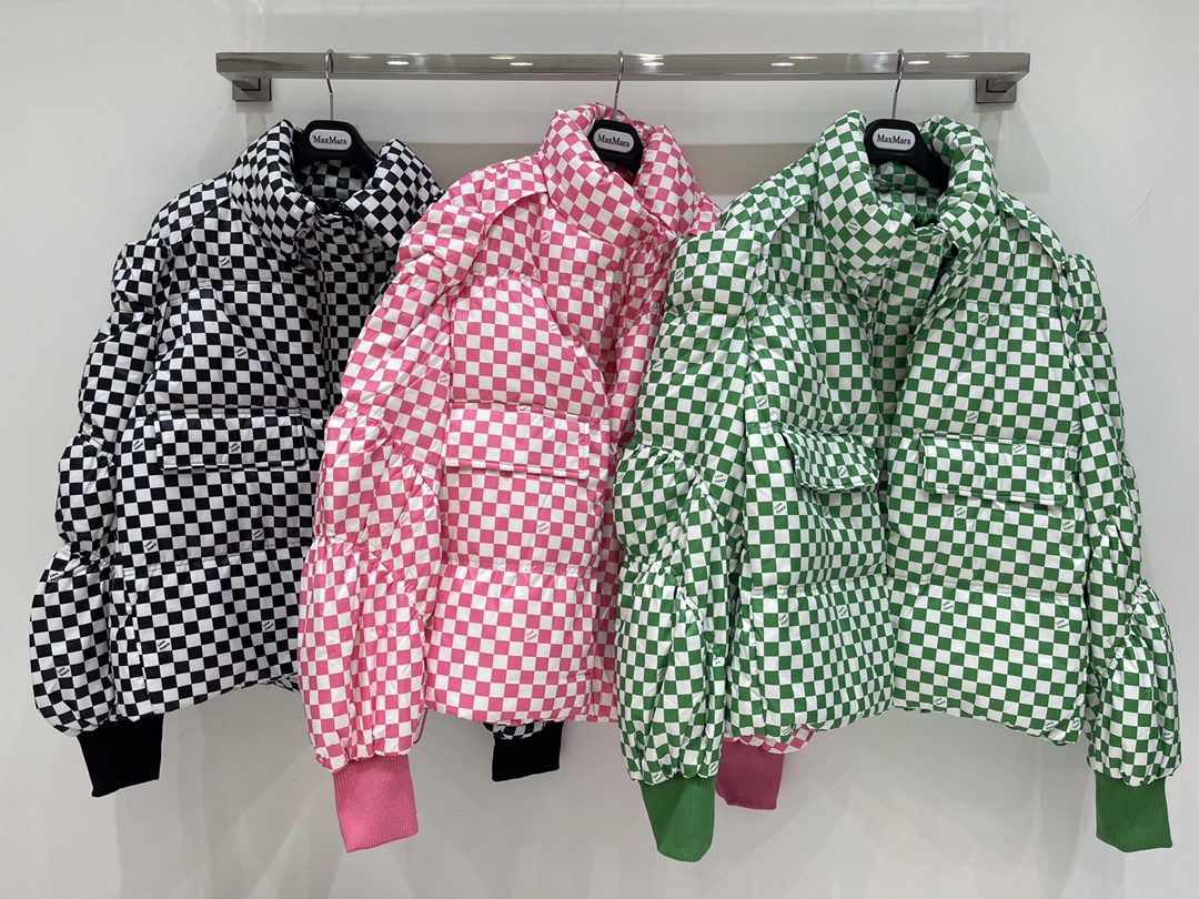 Checkerboard down jacket new style in autumn and winter, White