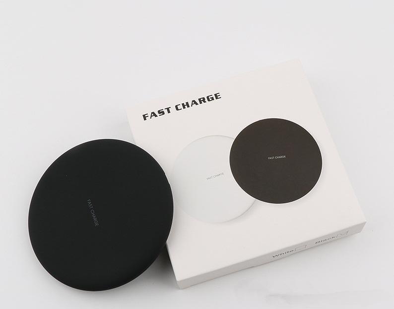 Qi 10W wireless charger For Iphone 8 X XR XS Max 9V 1.67A 5V 2A Fast Quick charging Samsung Galaxy S9 S10 Plus Note 9 with Package
Qi 10W wireless charger For Iphone 8 X XR XS Max 9V 1.67A 5V 2A Fast Quick charging Samsung Galaxy S9 S10 Plus Note 9 with Package