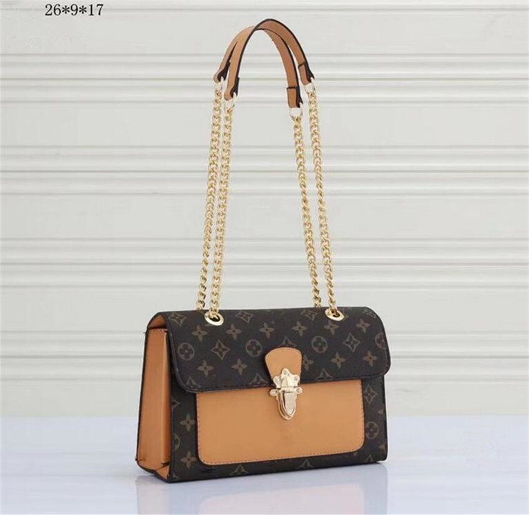 2021 ladies bag designer brand fashion messenger Handbags classic quality wallet net red diagonal retro 24 8 16, Black
2021 ladies bag designer brand fashion messenger Handbags classic quality wallet net red diagonal retro 24 8 16, Black