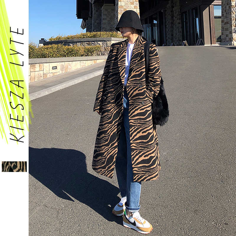 Women Coffee Zebra Pattern Woolen Coat Wool Jacket Casual Warm Autumn Winter Female Fashion Outerwear 210608, Short thicken lining
Women Coffee Zebra Pattern Woolen Coat Wool Jacket Casual Warm Autumn Winter Female Fashion Outerwear 210608, Short thicken lining