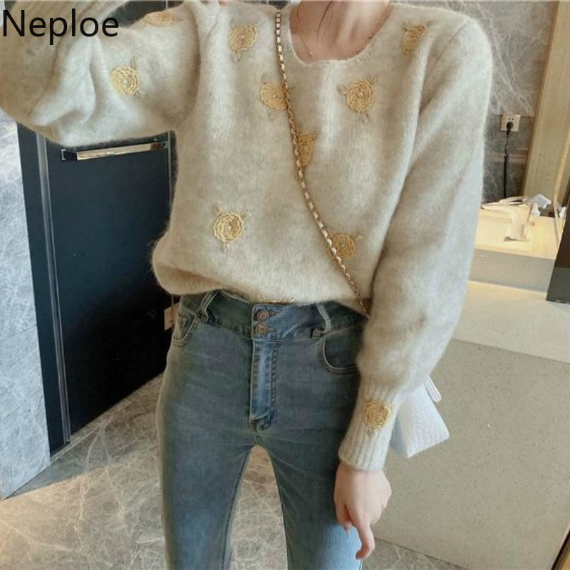 Neploe Korean Woman Sweater Pull Femme Fashion Crochet Embroidery Flower Pullover Vintage Long Sleeve Knit Tops Women Clothes 210422
