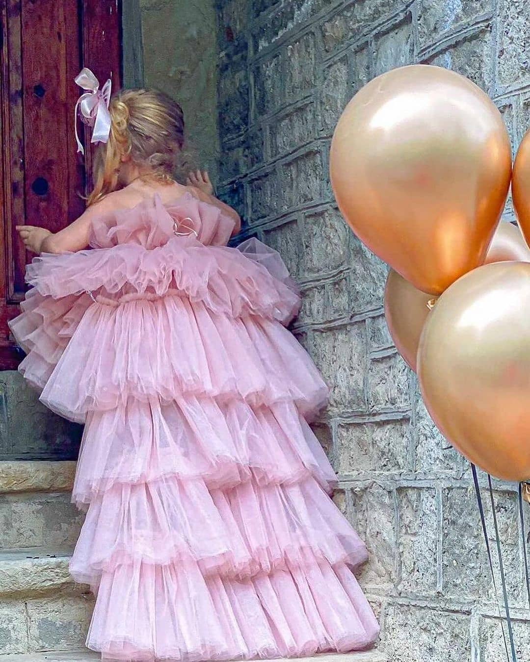 Cute Hi-Lo Flower Girl Dresses For Wedding Pink Multilayered Ruffles Skirts Girls Pageant Dress A Line Kids Birthday Gowns
