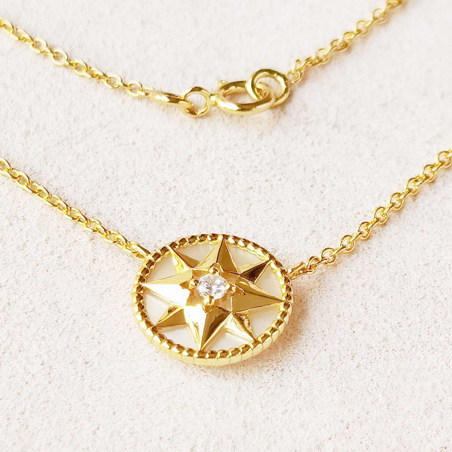 S925 silver Round pendant necklace with white shell and diamond bracelet for women wedding jewelry gift set have box stamp PS4497
S925 silver Round pendant necklace with white shell and diamond bracelet for women wedding jewelry gift set have box stamp PS4497
