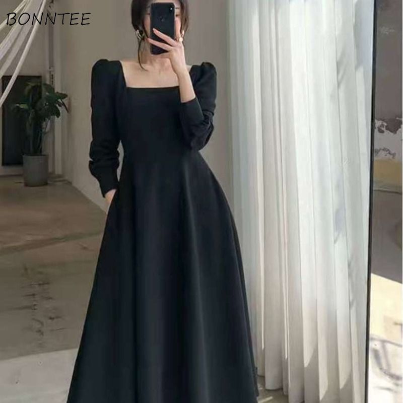 Dress women Elegant Long Sleeve Ladies New Clothing Pure Vintage Midi Square Collar Black Chic Oversize French Style Retro 2021
Dress women Elegant Long Sleeve Ladies New Clothing Pure Vintage Midi Square Collar Black Chic Oversize French Style Retro 2021