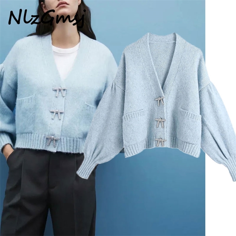 Sweater Women Artificial Gemstone Bow Button Knitted Cardigan Vintage Long Sleeve Female Outerwear Tops 210628, As picture
Sweater Women Artificial Gemstone Bow Button Knitted Cardigan Vintage Long Sleeve Female Outerwear Tops 210628, As picture