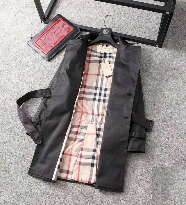HOT CLASSIC! women fashion England middle long trench coat/high quality brand design double breasted trench coat/cotton fabric size S-XXL 5 colors, Champagne
HOT CLASSIC! women fashion England middle long trench coat/high quality brand design double breasted trench coat/cotton fabric size S-XXL 5 colors, Champagne