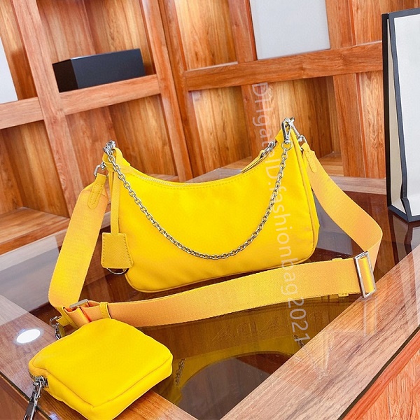 Evening P luxury Designer 2005 Re-Eition Nylon Hobo Bags luxury lady fashion cool women famous crossbody Gentleman handbags shopping tote bag coin purse men wallets, Color q
Evening P luxury Designer 2005 Re-Eition Nylon Hobo Bags luxury lady fashion cool women famous crossbody Gentleman handbags shopping tote bag coin purse men wallets, Color q