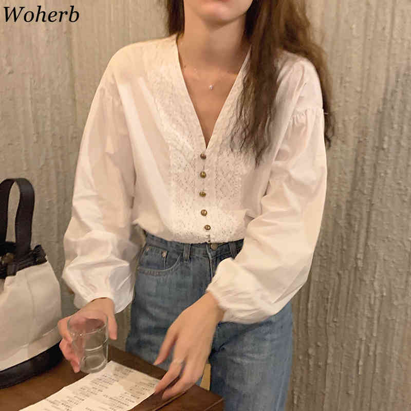 Single Breasted Blouses Puff Sleeve White Sweet Blusas Mujer De Moda Korean Lace Patchwork Loose Shirt Tops Women 210519