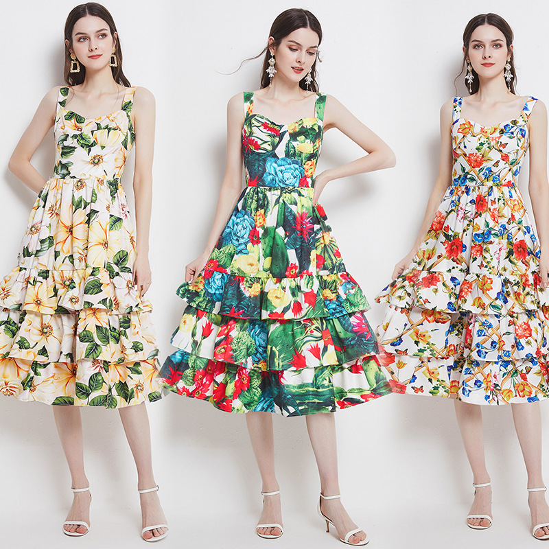 three colours five size bohemian printing dresses spaghetti strap waist-sliming 2021 fashion summer women's cake dress beach vacation w, Black;gray 
three colours five size bohemian printing dresses spaghetti strap waist-sliming 2021 fashion summer women's cake dress beach vacation w, Black;gray