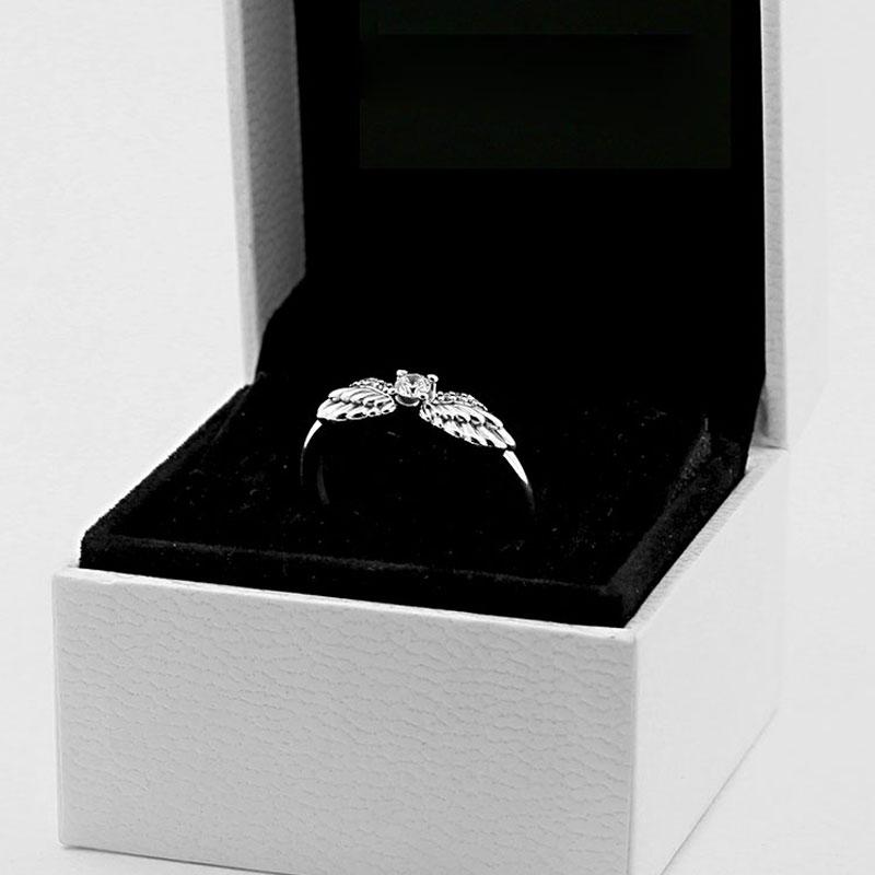 Factory wholesale 925 Sterling Ring Silver Sparkling Angel Wings with Cz Stones Fit Jewelry Engagement Wedding Lovers Fashion Ring
Factory wholesale 925 Sterling Ring Silver Sparkling Angel Wings with Cz Stones Fit Jewelry Engagement Wedding Lovers Fashion Ring