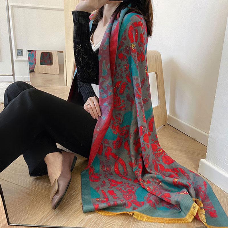 Scarves 2021 Winter Cashmere Scarf Lady Warm Pashmina Blanket Women Shawl Female Thick Foulard Fashion Bandana Ponchos Hijab
Scarves 2021 Winter Cashmere Scarf Lady Warm Pashmina Blanket Women Shawl Female Thick Foulard Fashion Bandana Ponchos Hijab