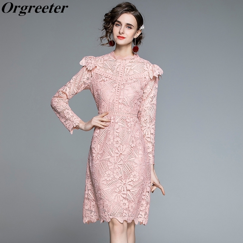 Plus Size S-XXL 3 Colors Choose High quality Lace Dress Women Spring Elegant Stand collar Ruffles Hollow Out 210525, Burgundy
Plus Size S-XXL 3 Colors Choose High quality Lace Dress Women Spring Elegant Stand collar Ruffles Hollow Out 210525, Burgundy