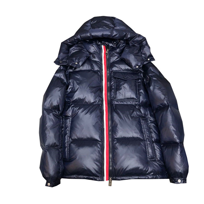 2021 Men' Down Women' fashion designeroutdoor Italy The hat is bomber detachable Warm high quality coat Hoodie Jacket a man Winter windproof zipper, W1
2021 Men' Down Women' fashion designeroutdoor Italy The hat is bomber detachable Warm high quality coat Hoodie Jacket a man Winter windproof zipper, W1