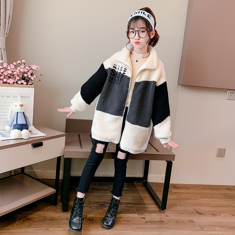 Down Coat 2021 Autumn Winter Girls Fashion Patchwork Jacket Children Turtleneck Lamb Wool Teen Kids Casual Sport Thick Warm Outerwear, Blue;gray
Down Coat 2021 Autumn Winter Girls Fashion Patchwork Jacket Children Turtleneck Lamb Wool Teen Kids Casual Sport Thick Warm Outerwear, Blue;gray