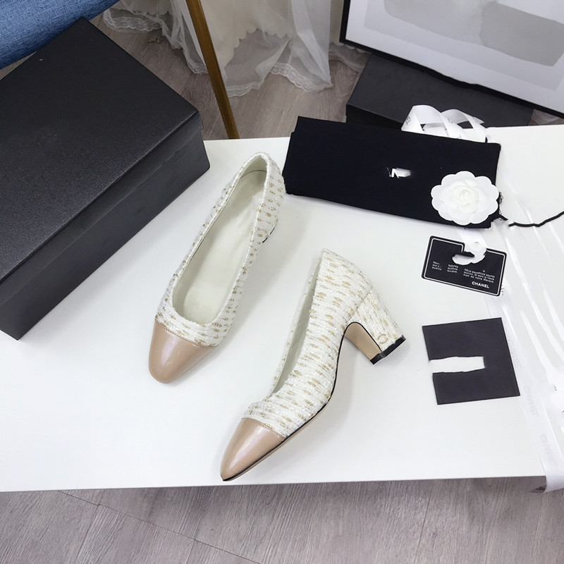 2021Famous brand shoes women's man jumpman designer th 6cm high heels quality leather sole metal buckle sexy Square Wedding Dress nude black white easy big size 34-40, Black suede
2021Famous brand shoes women's man jumpman designer th 6cm high heels quality leather sole metal buckle sexy Square Wedding Dress nude black white easy big size 34-40, Black suede
