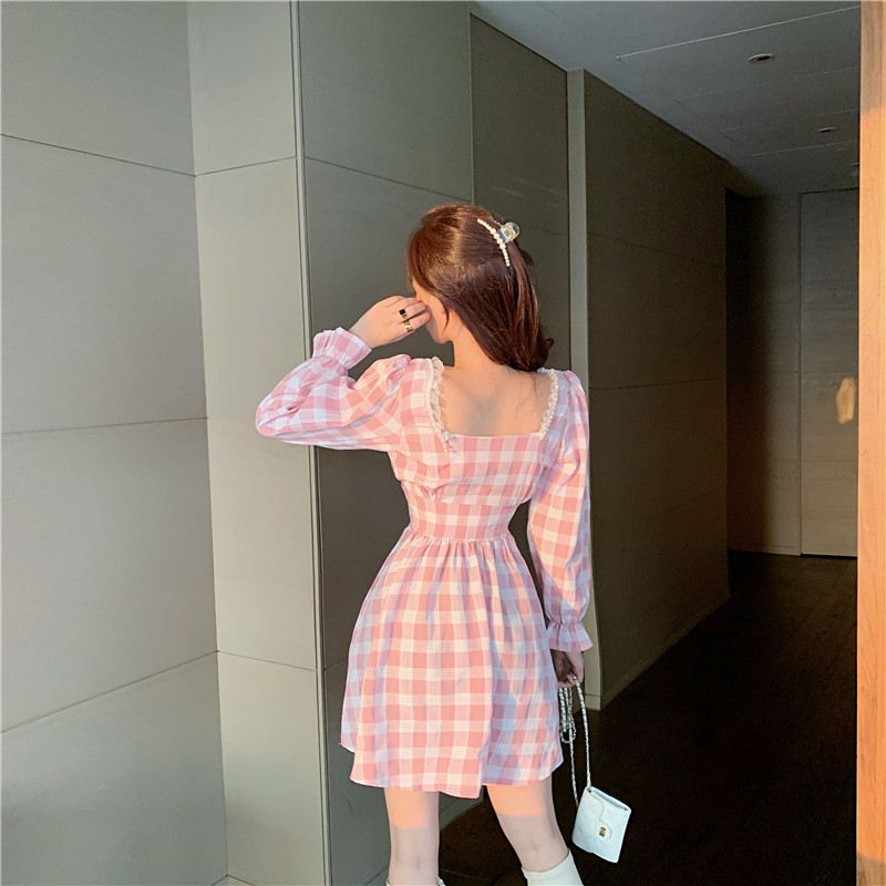 2021japanese autumn women mini lolita dress square collar with lace pink plaid beading dress flare sleeve cute kawaii feminine dress, Black;gray
2021japanese autumn women mini lolita dress square collar with lace pink plaid beading dress flare sleeve cute kawaii feminine dress, Black;gray