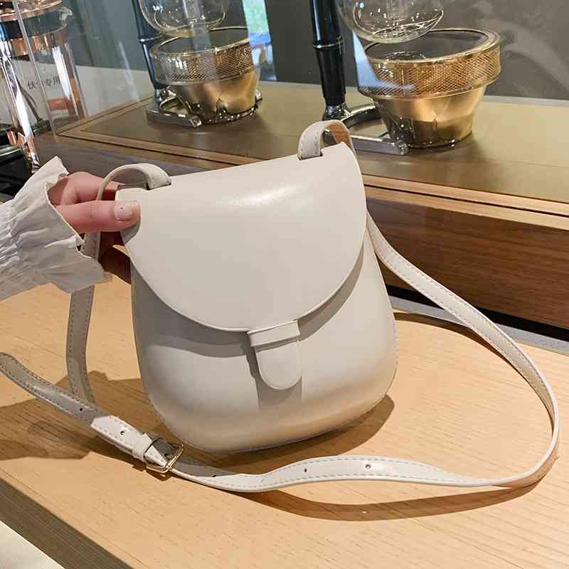 Shell Single Shoulder Messenger women's 2021 new trend fashion lovely foreign style mobile phone bag, Yellow
Shell Single Shoulder Messenger women's 2021 new trend fashion lovely foreign style mobile phone bag, Yellow