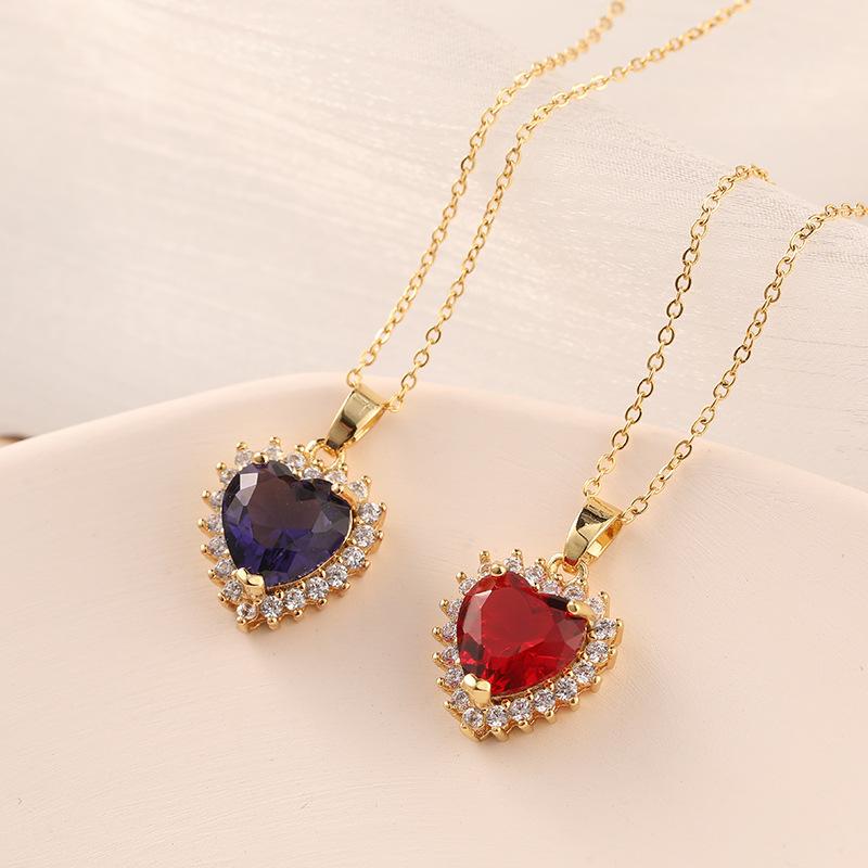 Chokers Luxury Romantic Big Heart Crystal Pendant Women Necklaces Fashion Elegant Stainless Steel Female Wedding Jewelry Birthday Gift
Chokers Luxury Romantic Big Heart Crystal Pendant Women Necklaces Fashion Elegant Stainless Steel Female Wedding Jewelry Birthday Gift